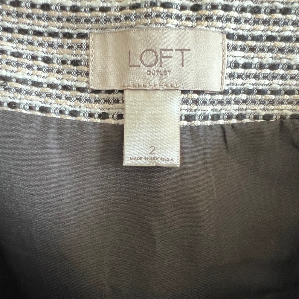 LOFT Tweed Mini Skirt With Fringe Bottom Women’s Size 2 - Picture 3 of 4